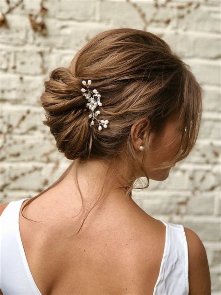 10 Pinterest Wedding Updos