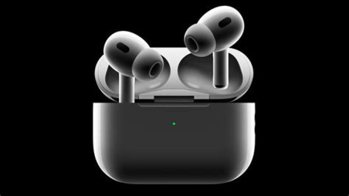 Apple AirPods Pro 12 Apple AirPods Pro 12
