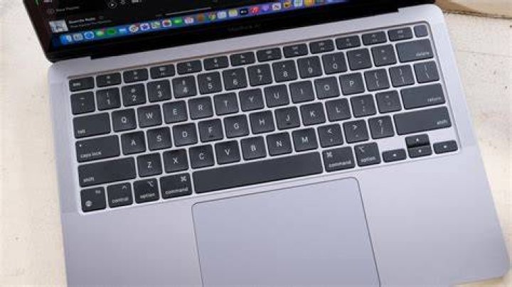 Apple MacBook Air M1 keyboard and trackpad Apple MacBook Air M1 keyboard and trackpad