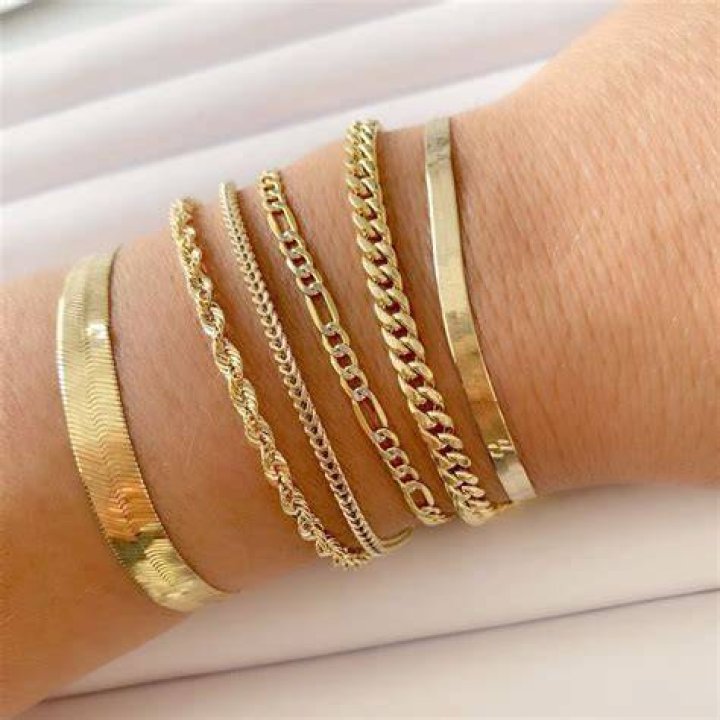 Besteel 2 Pcs Cuff Bangle Bracelet