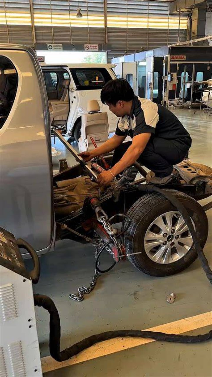 car-repair car-repair