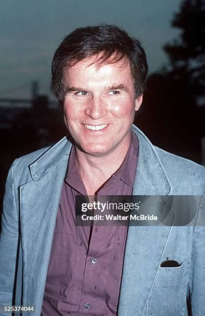 Charles Grodin smiling