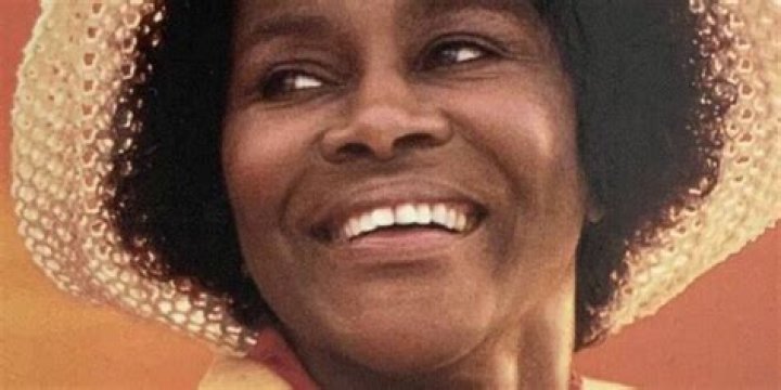 Cicely Tyson smiling