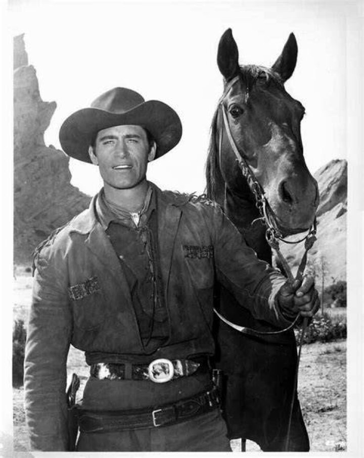 clint walker cheyenne clint walker cheyenne