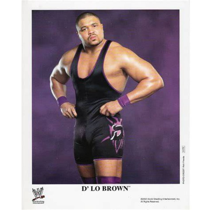 d lo brown height d lo brown height