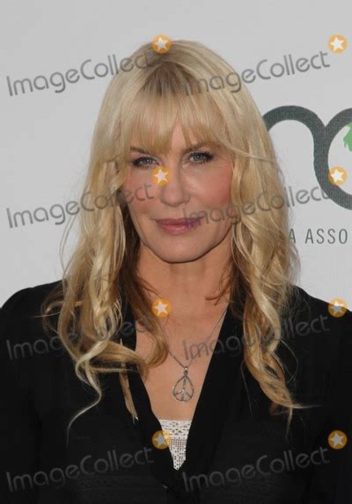 Daryl Hannah at 24th Annual Environmental Media Awards GotCeleb