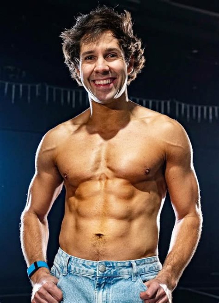 David Dobrik's 2022 Net Worth, David Dobrik