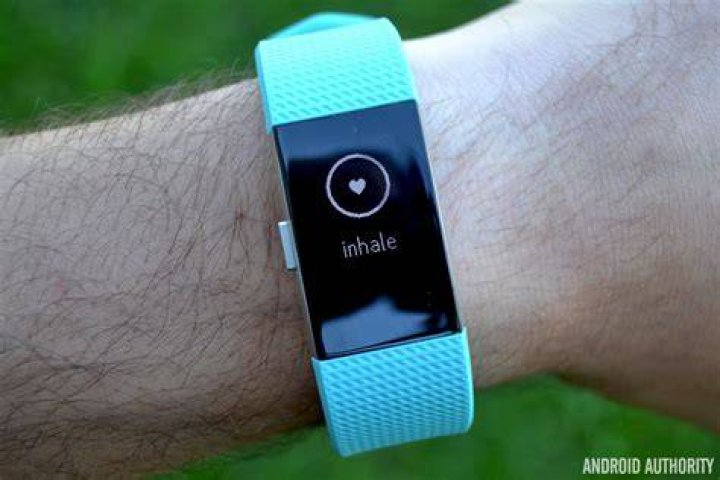 Fitbit Charge 2 firmware update adds workout pause feature and more