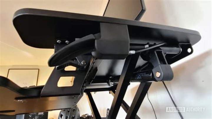 FlexiSpot M7B Review Standing Desk Converter with Keyboard Up Head On