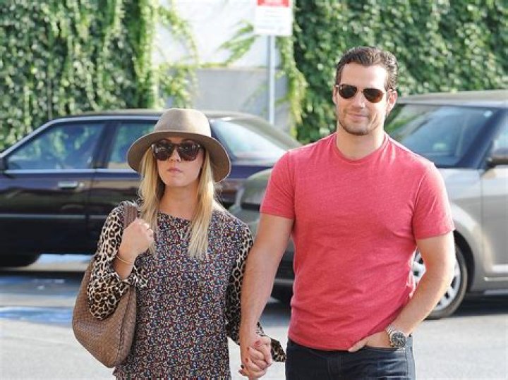 Henry Cavill Dated The Big Bang Theory's Kaley Cuoco? How Did It End