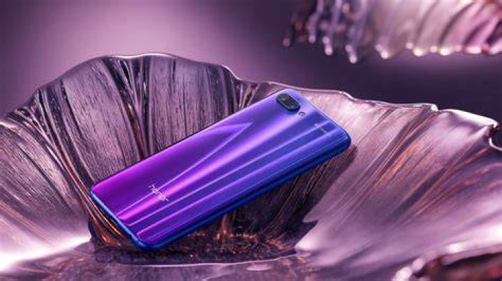 honor-10-notch Honor 10 notch
