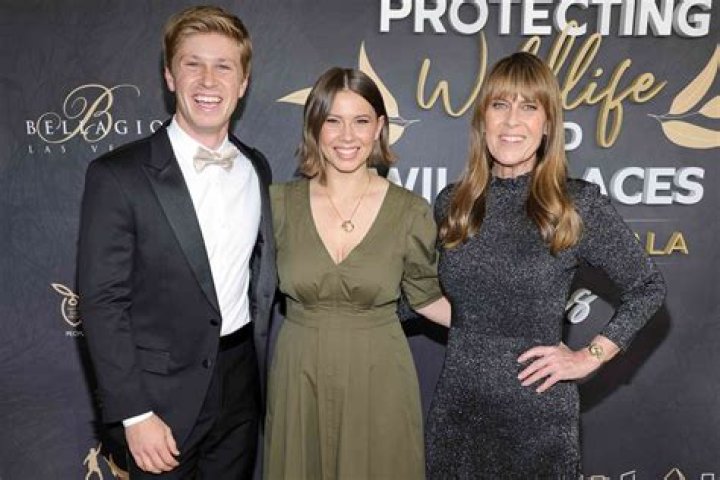 How Much Is Bindi Irwin Worth