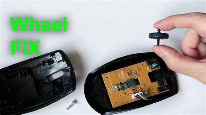 How to fix scroll wheel stuck on zoom
