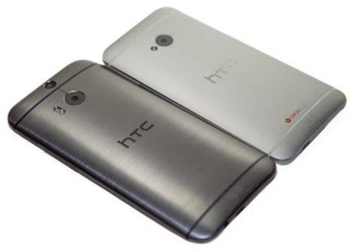 HTC One (M8) vs iPhone 5S quick look