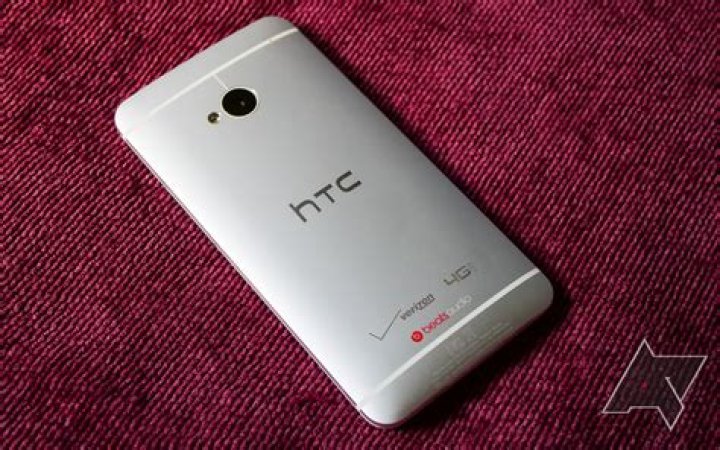 HTC One M9+-6