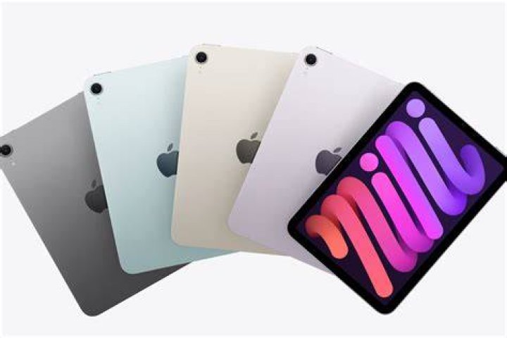 iPad Mini 2021 on table