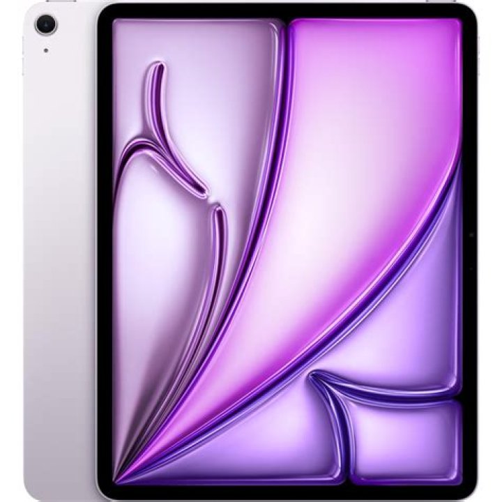 iPad Mini 2021 purple in hand