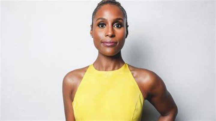 Issa Rae Makeup Artist Hack for Fuller Brows