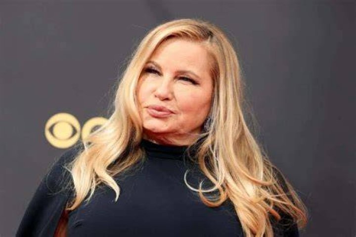 Jennifer Coolidge height Jennifer Coolidge height