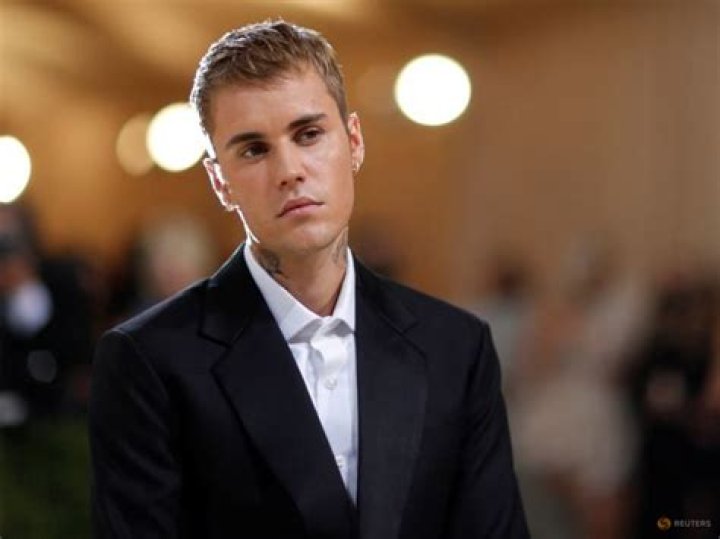 Justin Bieber Postpones the Rest of Justice World Tour
