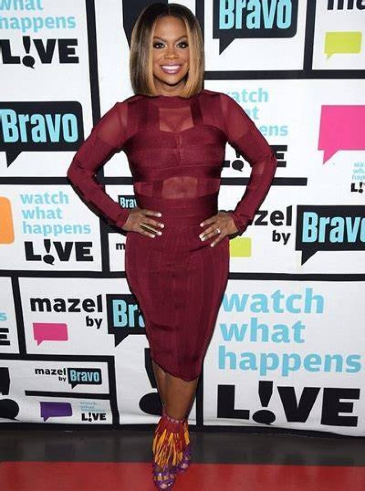 Kandi Burruss height Kandi Burruss height