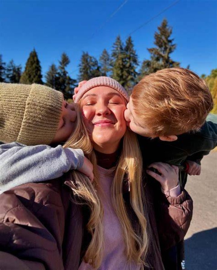 Lauren Carter on Instagram Lauren Carter on Instagram