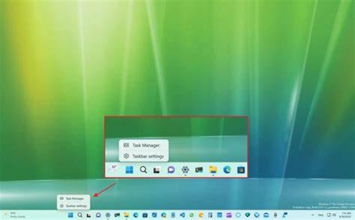 Manage Windows 11 taskbar
