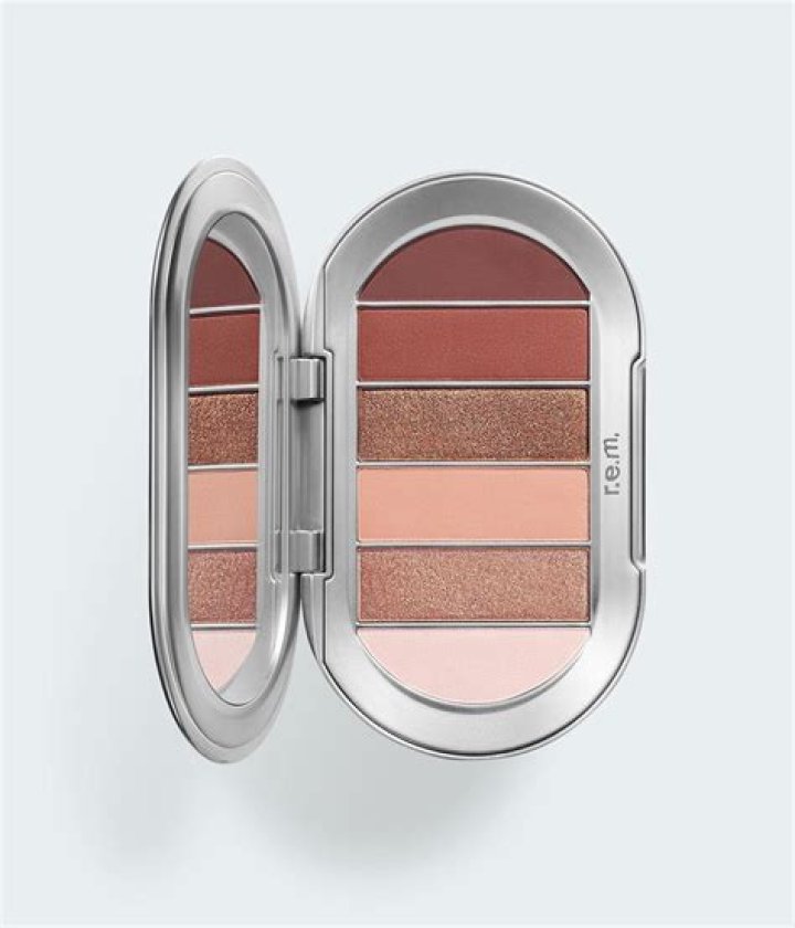 Midnight Shadow Eyeshadow Palette in Babydoll