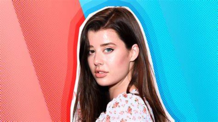 Model Sarah McDaniel on Her Different-Colored Eyes