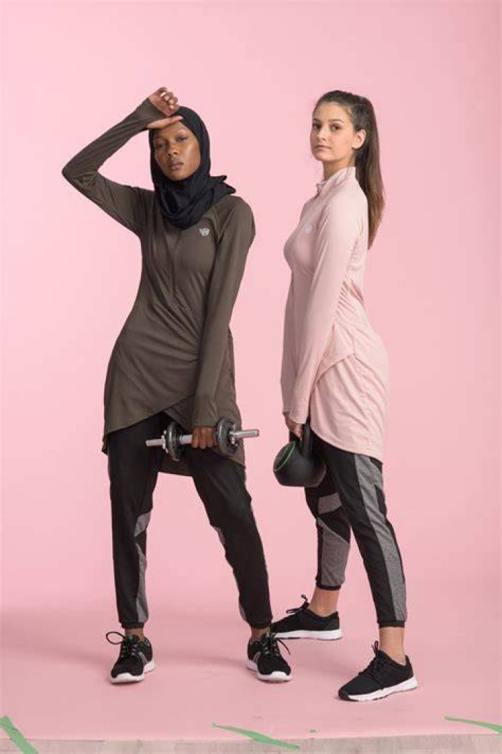 modest activewear