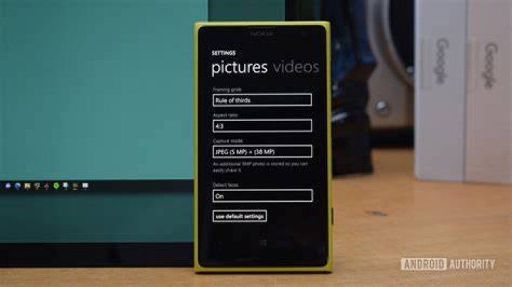 Nokia Lumia 1020 simultaneous capture option Nokia Lumia 1020 simultaneous capture option