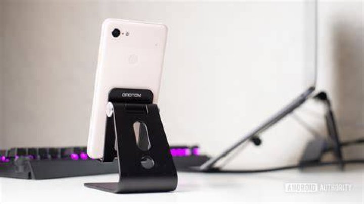 Omoton C3 Cell Phone Stand review 1 Omoton C3 Cell Phone Stand review 1