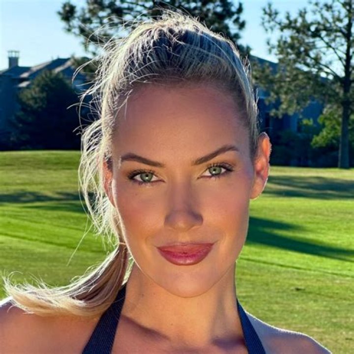 Paige Spiranac's rival Grace Charis sports sexy outfit that outshines the viral sensation's