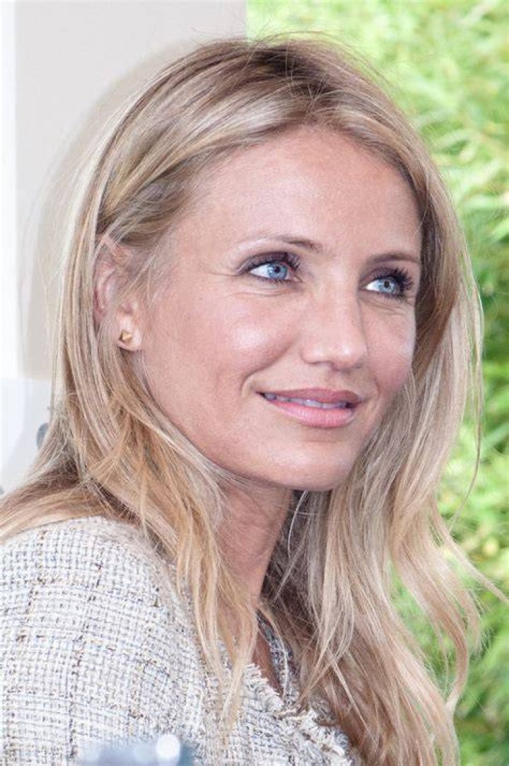 PICS Cameron Diaz Is In Heels, So How Is Tom Cruise So Tall? Cameron