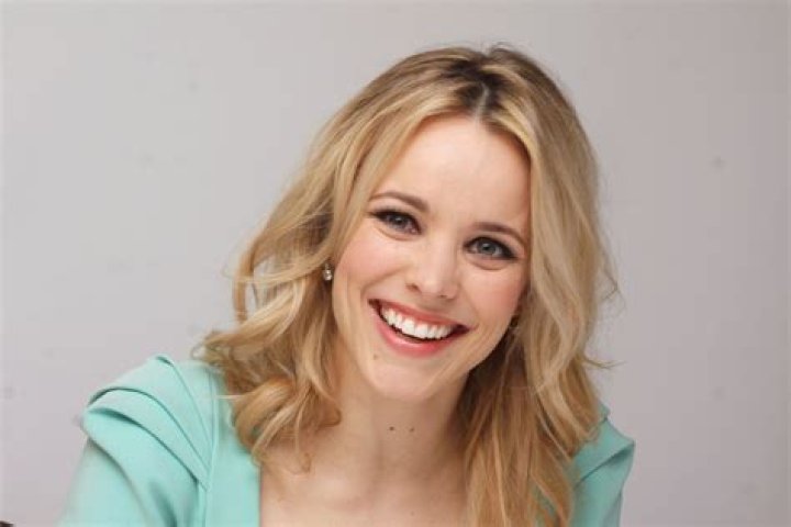 Rachel McAdams smiling