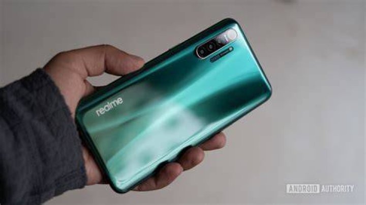 Realme X2 rear panel showing gradient Realme X2 rear panel showing gradient