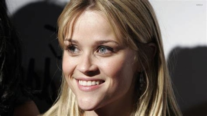 Reese Witherspoon smiling