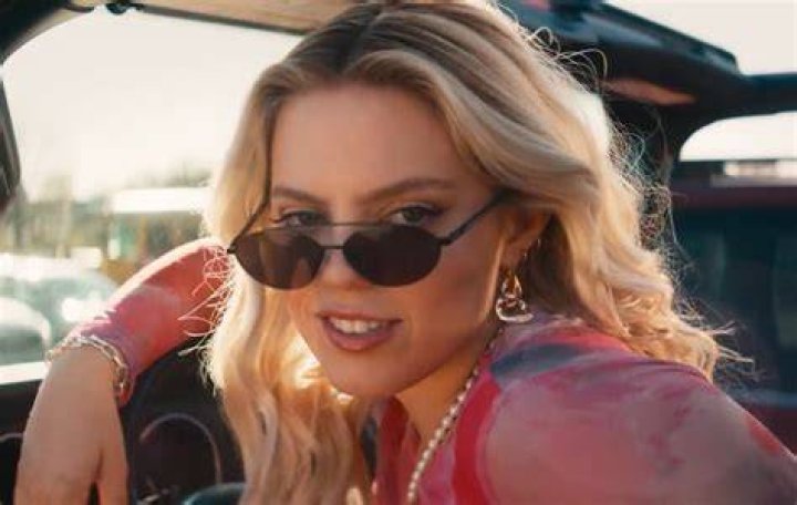 Renee Rapp