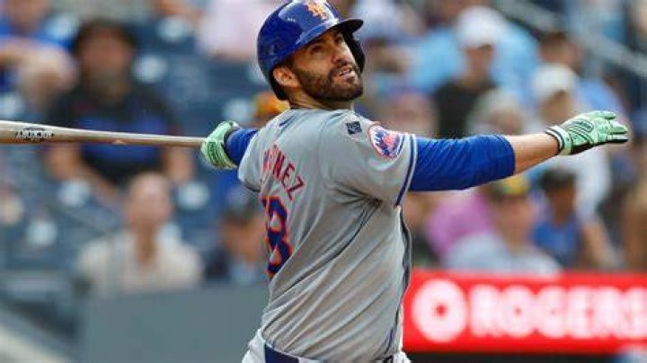 Resigning J.D. Martinez The case for and (mostly) against AZ Snake Pit