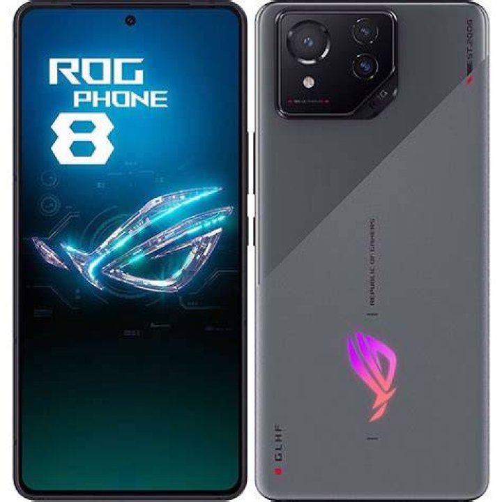 ROG Phone 2 Front shot of gaming playing Minecraft