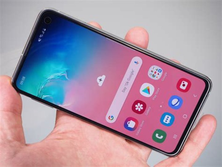 Samsung Galaxy S10e hands on01336 Samsung Galaxy S10e hands on