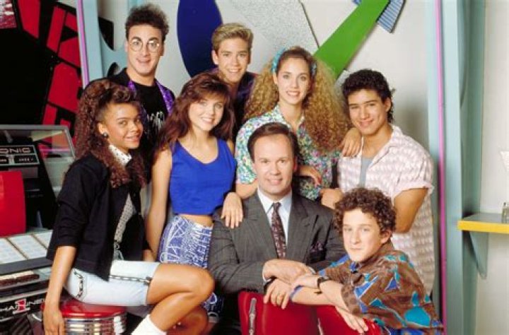 Saved by the Bell cast cast photoshoot