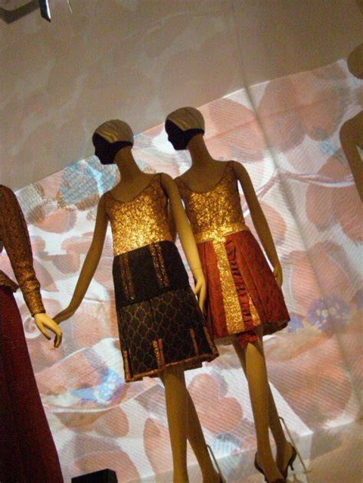 “Schiaparelli And Prada: Impossible Conversations”Exhibit