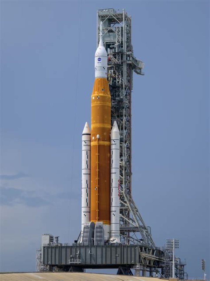 SM10 Launch Display.jpg