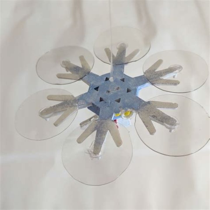 snowflake-drone