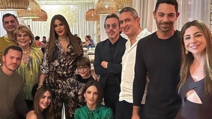 sofia vergara family 