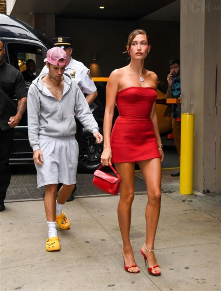 STYLECASTER | Hailey Bieber Body Chain