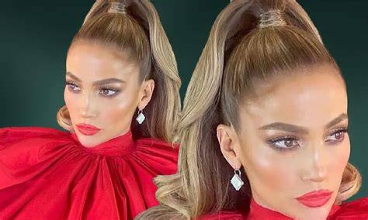 STYLECASTER | Jennifer Lopez Red Carpet