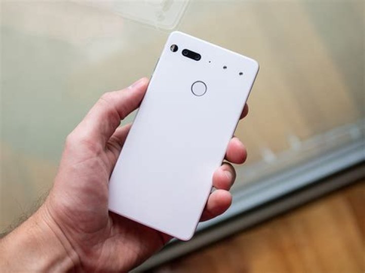 Essential Phone Android P AA 11 The Essential Phone with Android P.