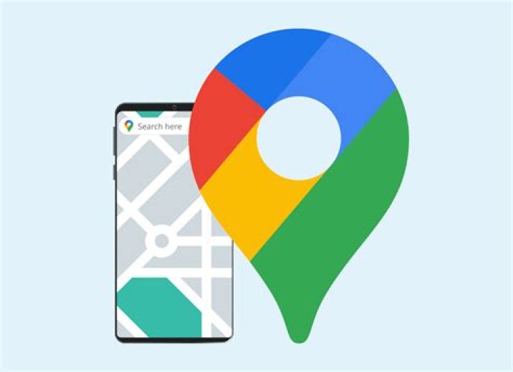 android-authority-google-maps-car-icon-4 The Google Maps app on an iPhone with a car driving around a map.
